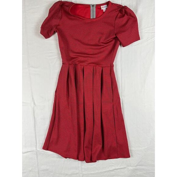 LuLaRoe  Dress Size Small Red Black Striped Short Sleeve Fit & Flare Pockets - Picture 1 of 9